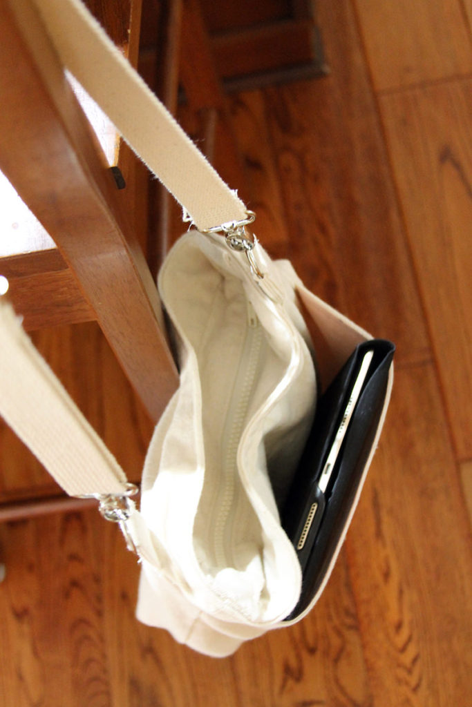 crossbody tote