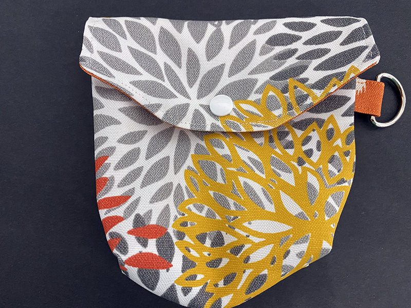 Another Easy-Peasy Pouch