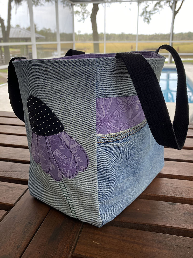The Fox and Gnome Tote Bag Pattern | Artisania