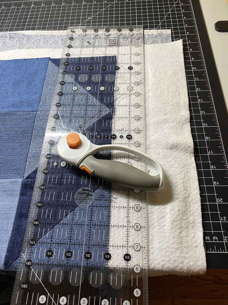 hst quilt trimming