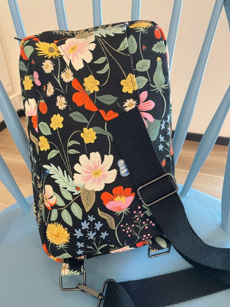 tote box, sandhill sling