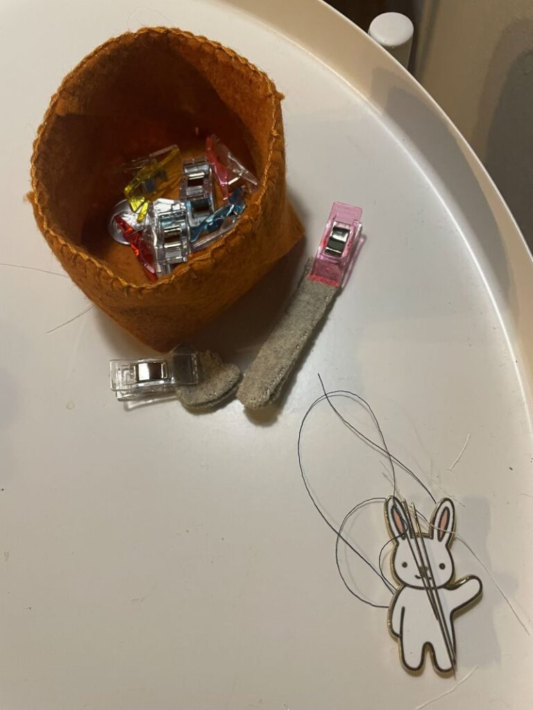 free felt basket suzy quilts