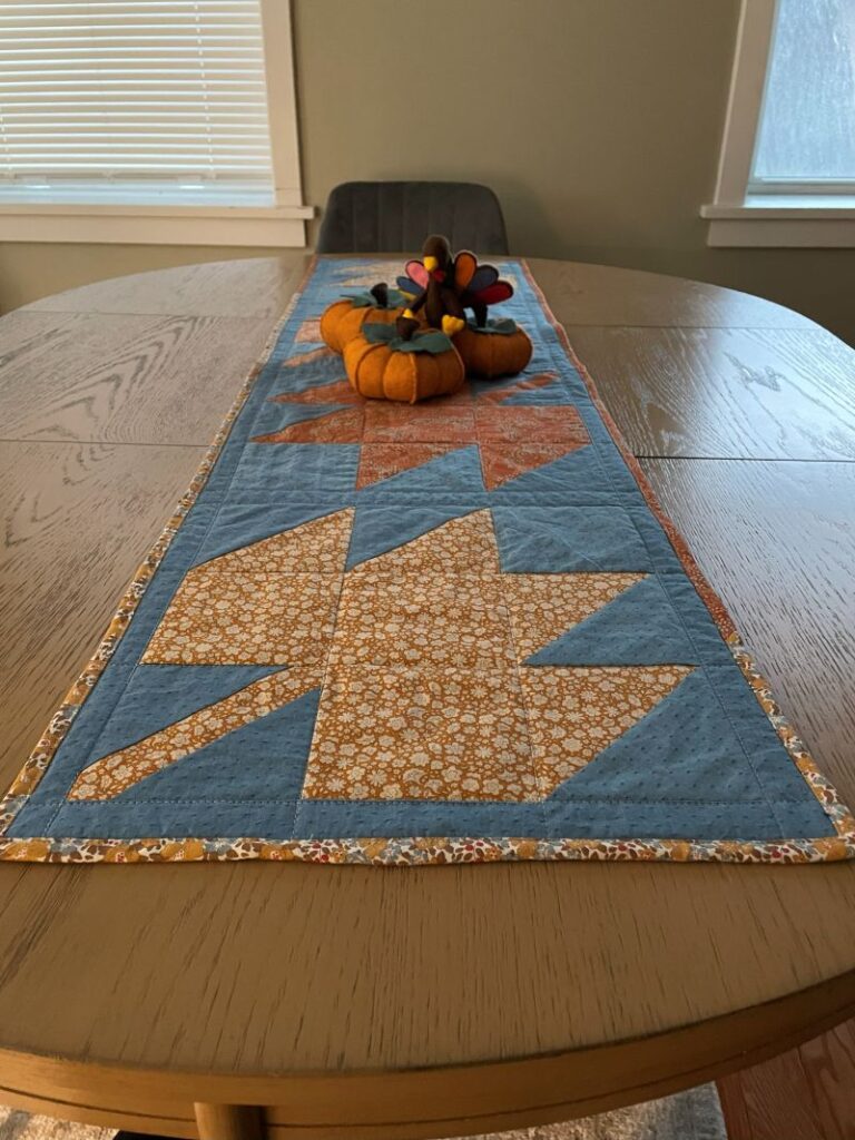 FALL table runner